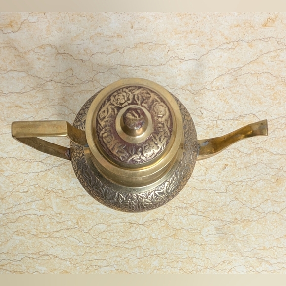 Vintage Brass Metal Embossed  Coffee Teapot Kettle Server With Lid - Picture 7 of 17